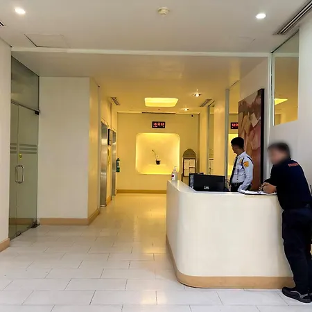 Poblacion Suites By Sms Hospitality