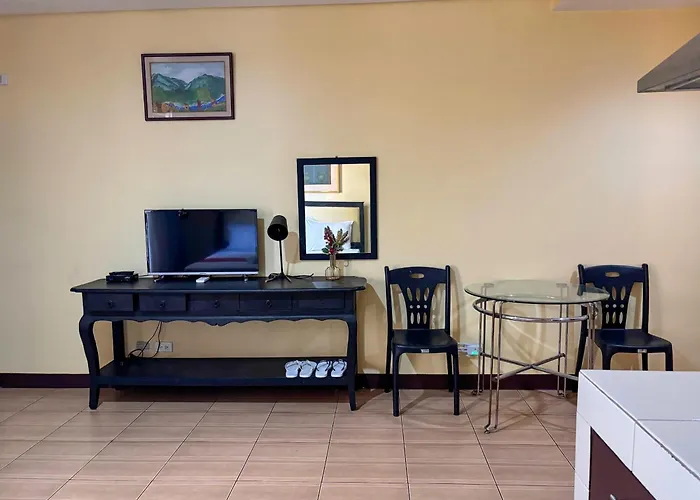 Poblacion By Sms Hospitality Hotel 2*